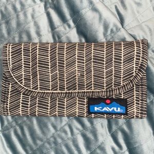 Kavu Tri-Fold Wallet